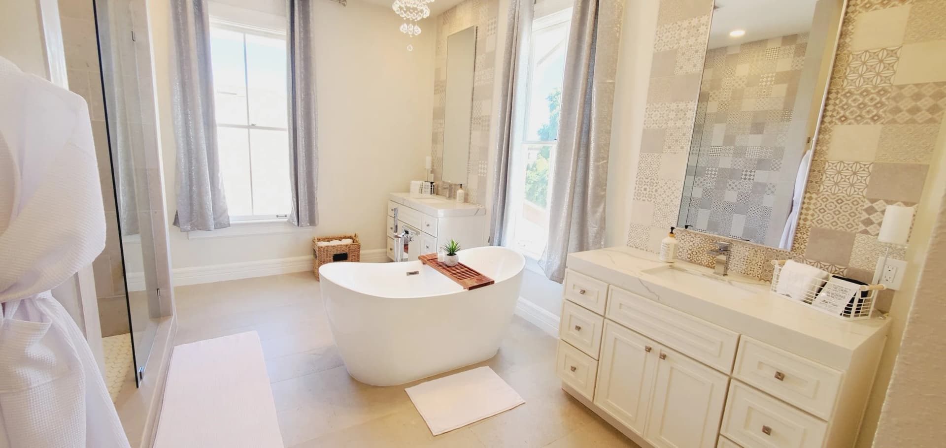 Professional bedroom deep cleaning