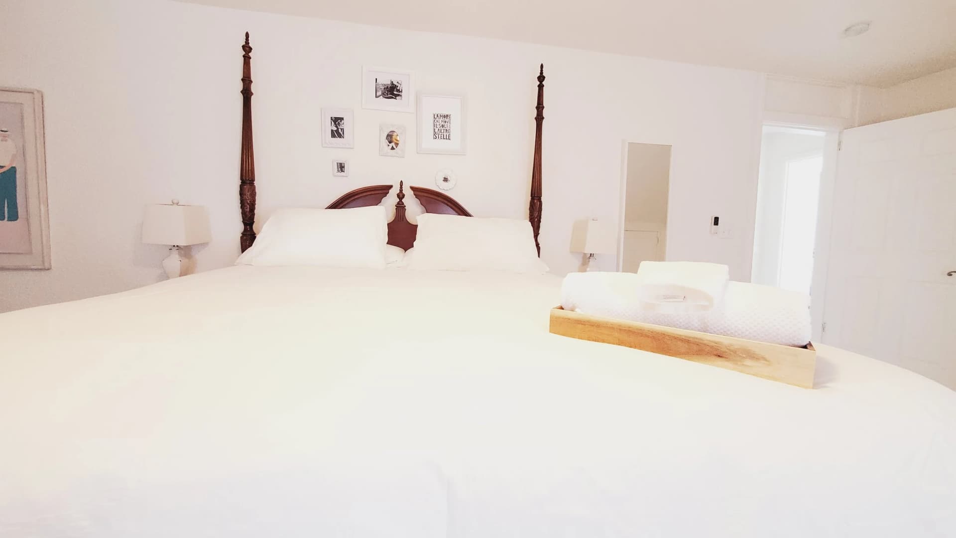 Professional commercial cleaning - organized office space