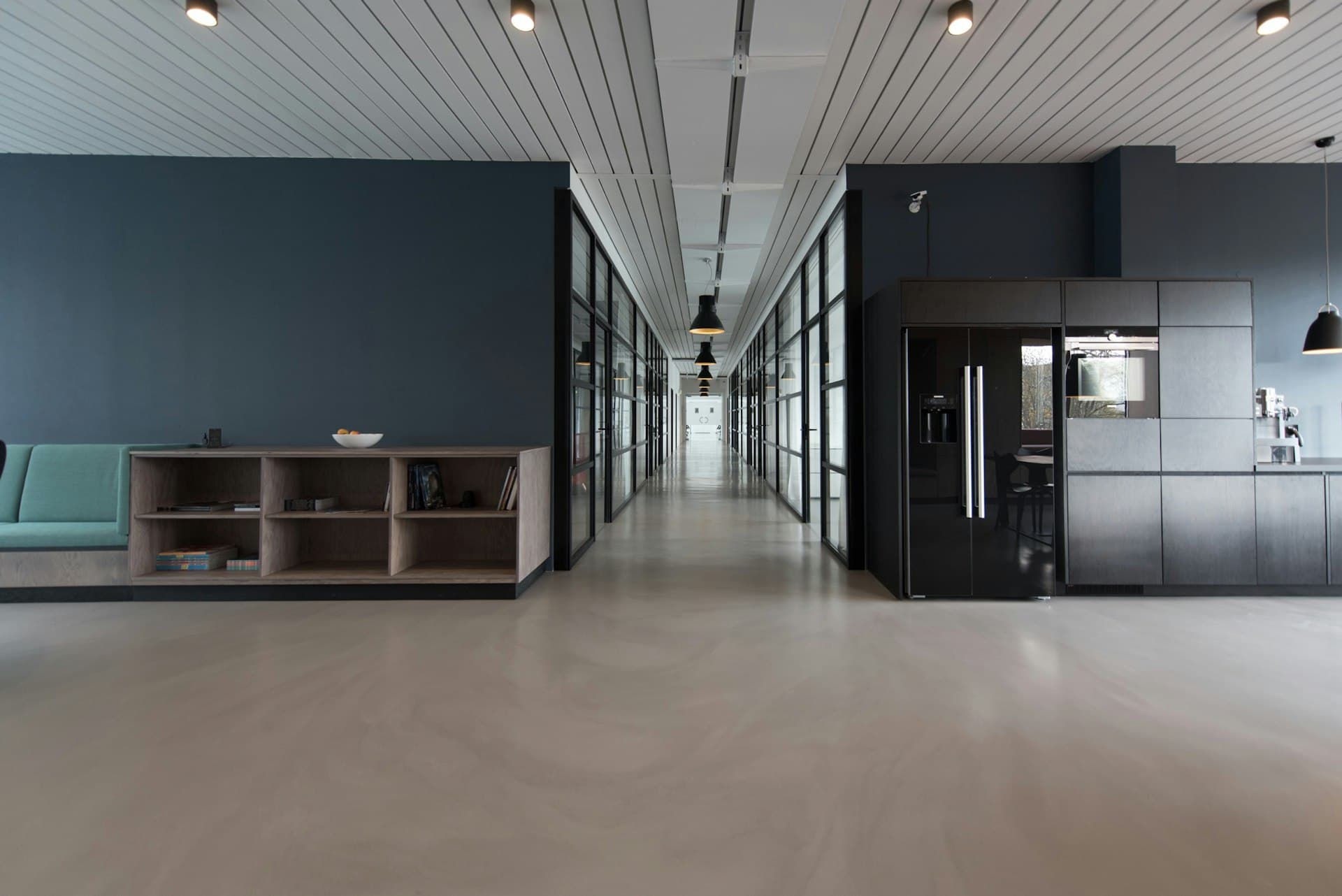 Professional office cleaning service